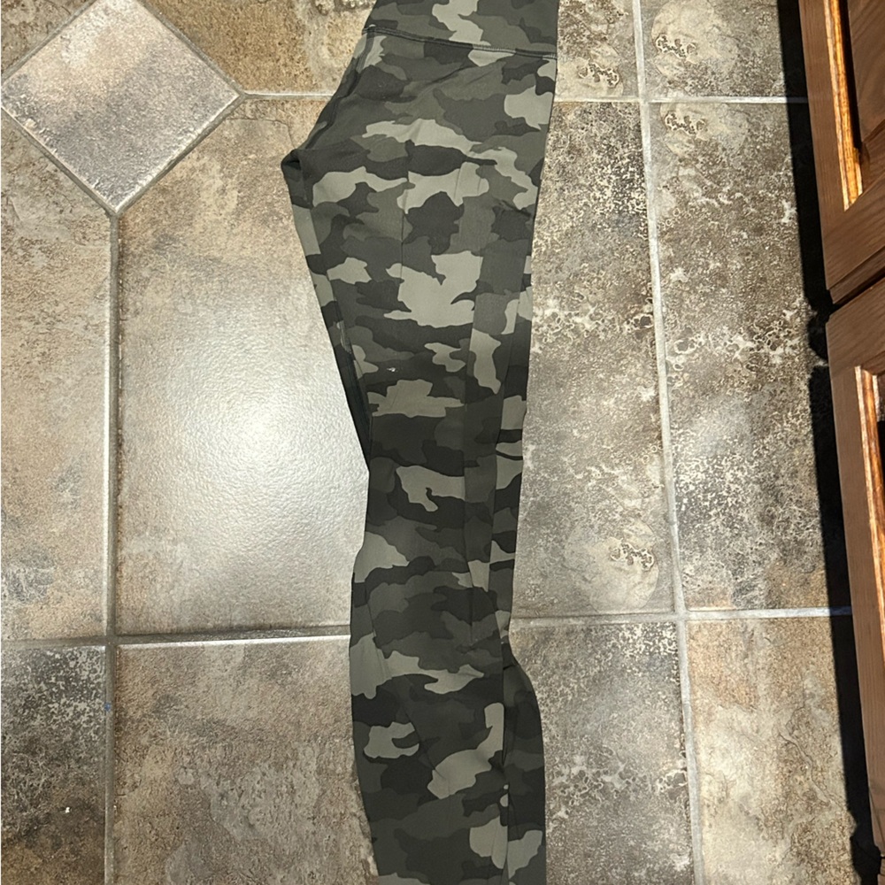 lululemon athletica Camouflage Leggings